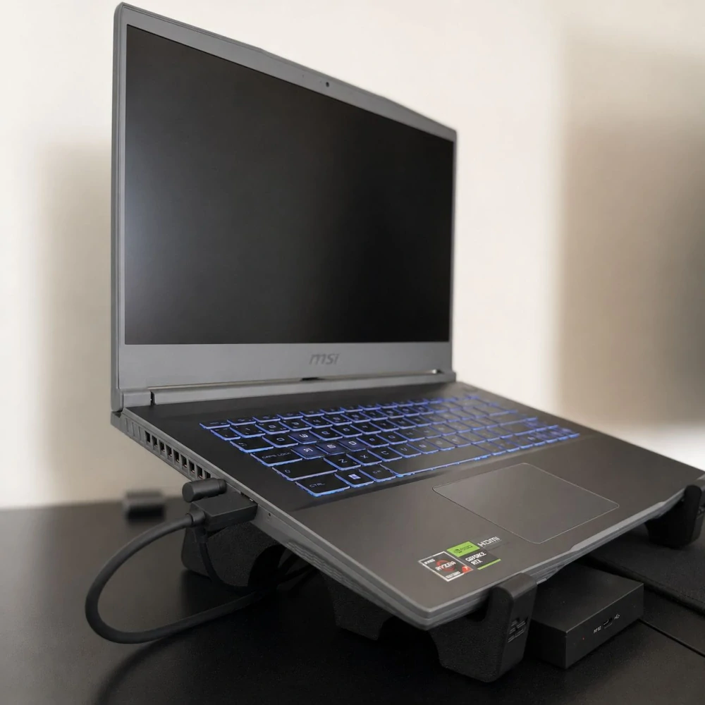 LaptopLift – Stojan na notebook